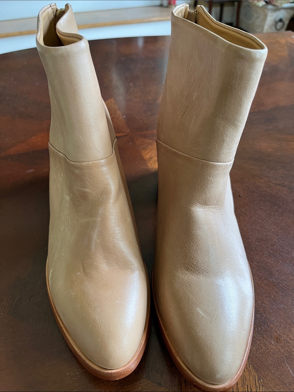 Nisolo Cream-Tan Leather Ankle Boots